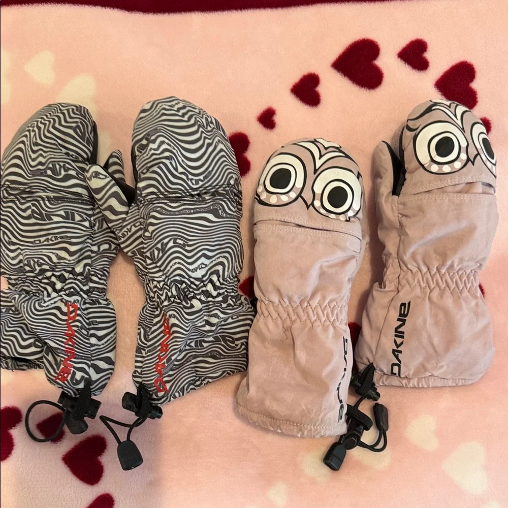 Lot of 3 Roxy Dakine Toddler Mittens small and med